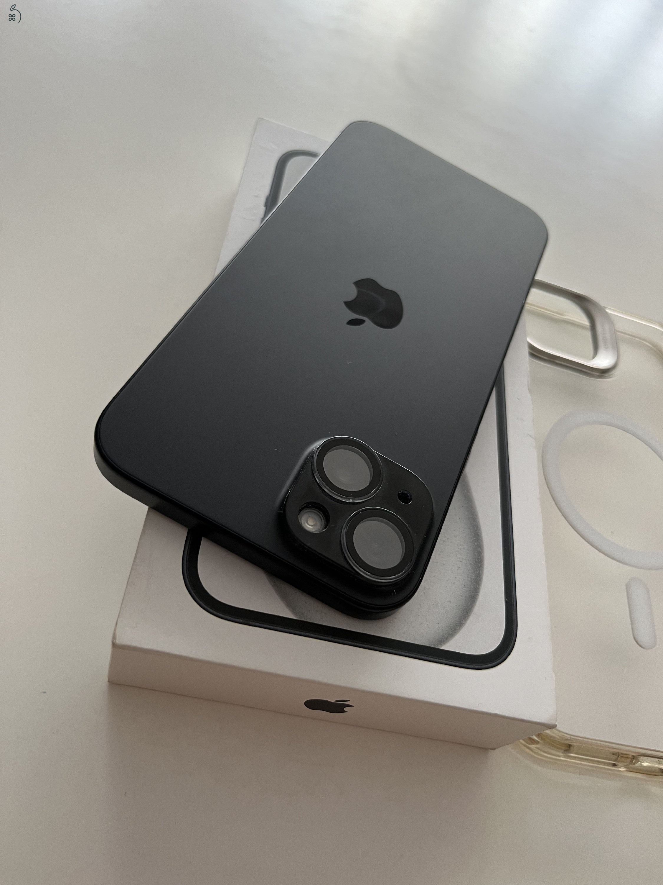 iPhone 15 Plus 128GB Apple Care + jótállás 2026.07.14.-ig! 