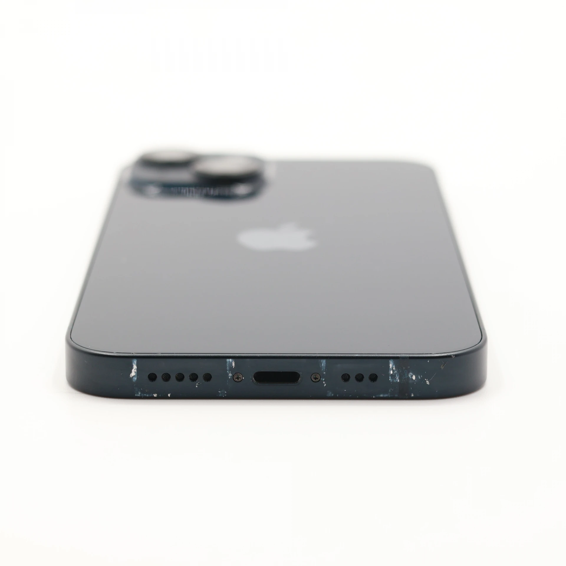 + Ajándékkal és 1 év garanciával! Felújított iPhone 14 256 GB Midnight
