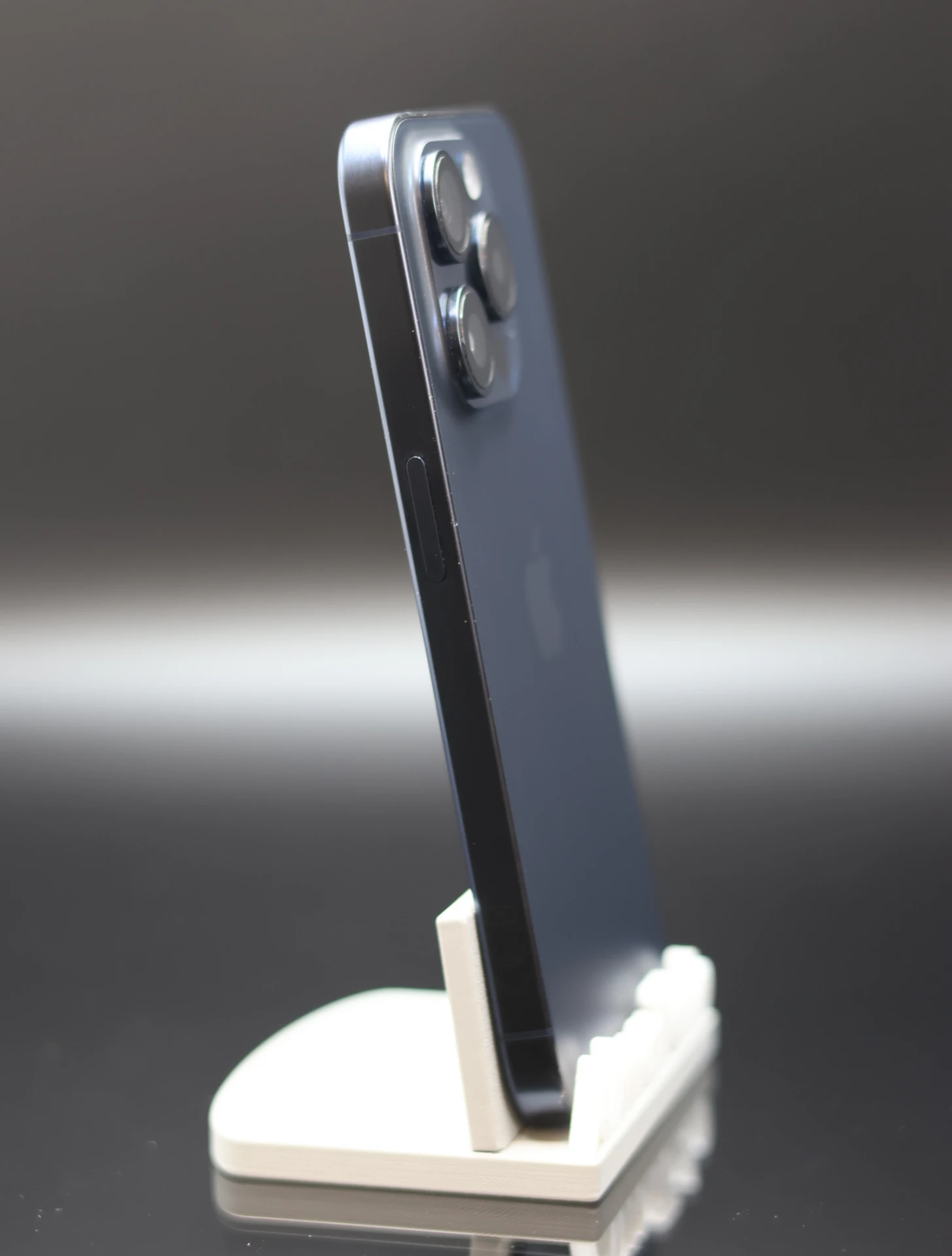 Apple iPhone 15 Pro 128 GB Blue Titanium 90% akku - 12 HÓ GARANCIA