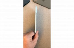 Iphone 15 plus + 2 eredeti apple tok!