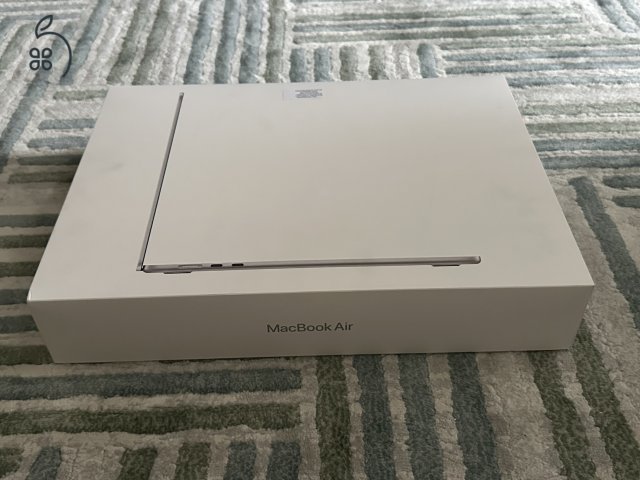 ÚJ, bontatlan MacBook AIR 15,3” M4 CHIP 16GB/256GB MAGYAR! 1 év Apple garancia!