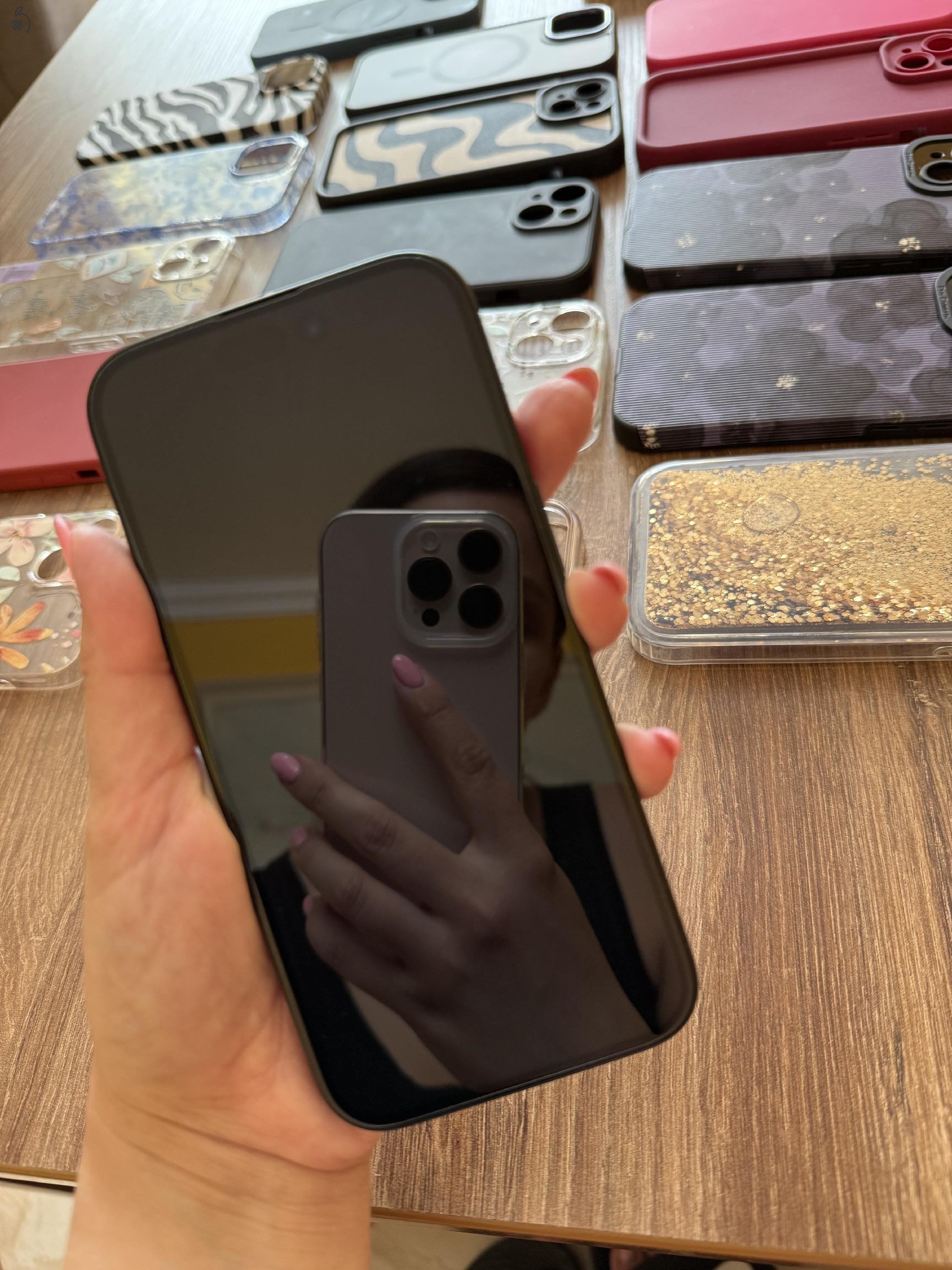 Eladó iPhone 15 – Újszerű állapotban!