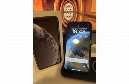 ELADÓ! iPhone XR 64 GB KIHAGYHATATLAN ÁRON 