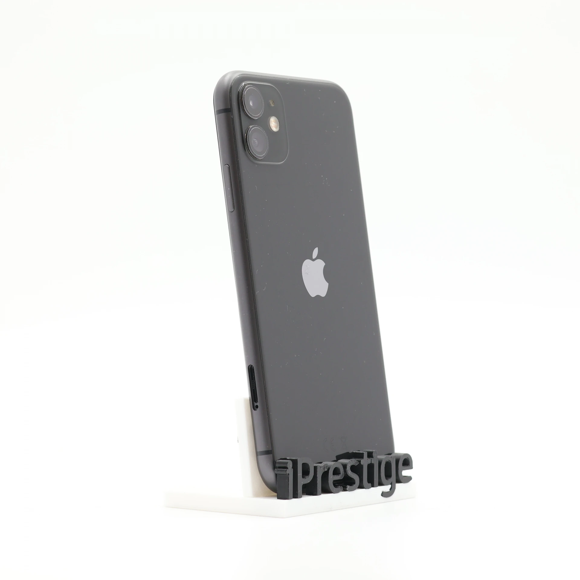 + Ajándékkal és 1 év garanciával! Felújított iPhone 11 64 GB Black
