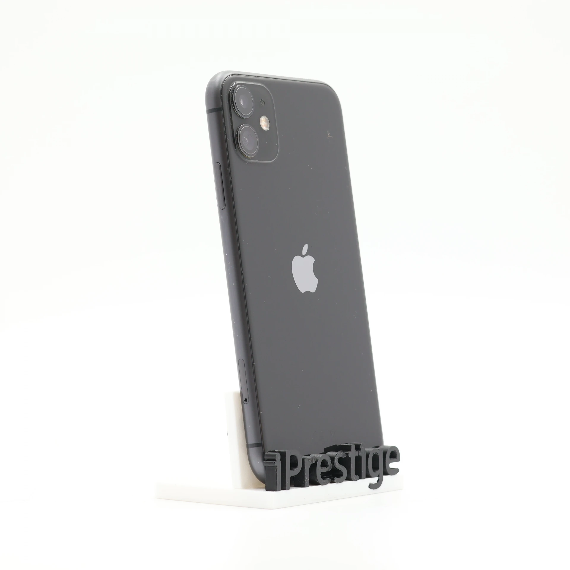 + Ajándékkal és 1 év garanciával! Felújított iPhone 11 64 GB Black