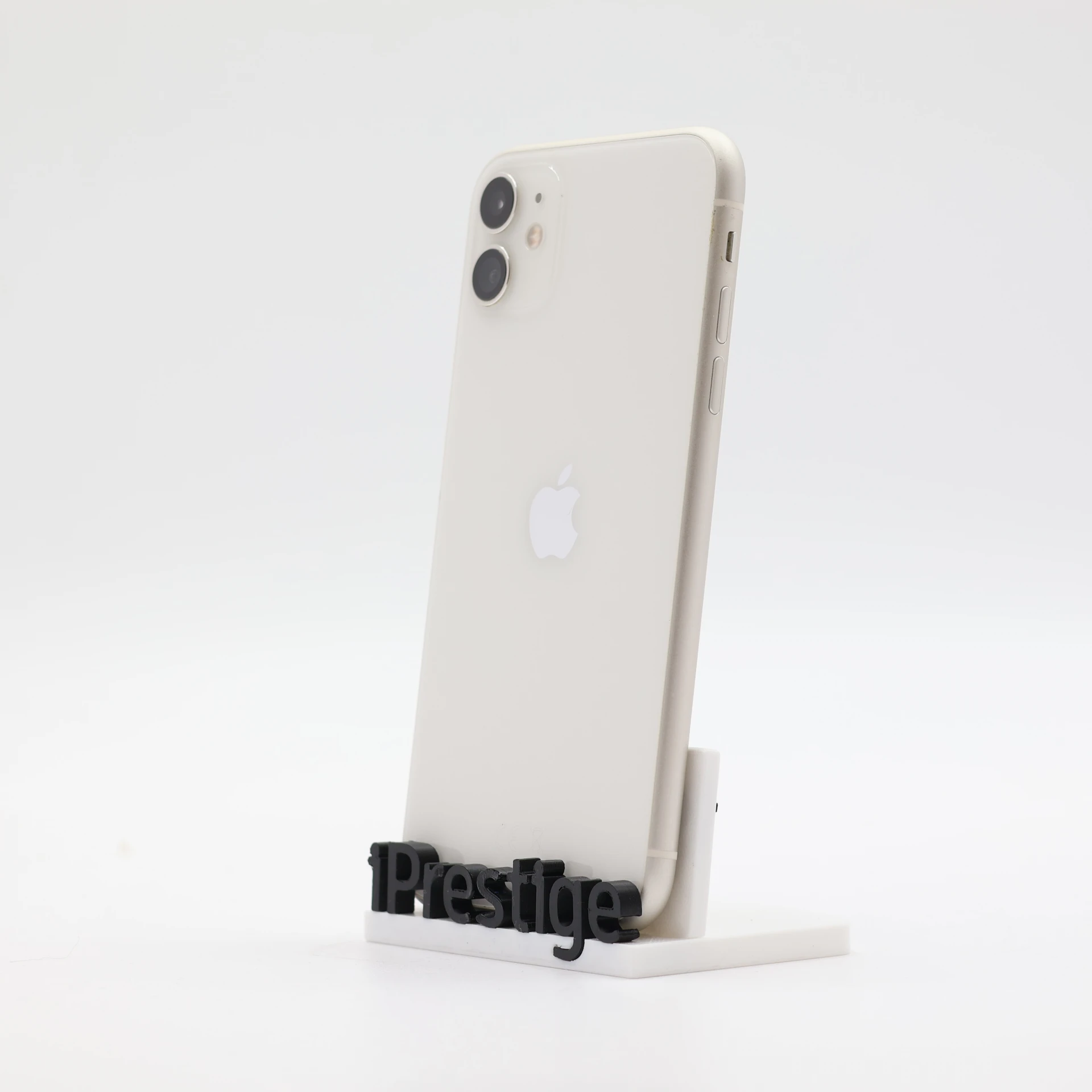 + Ajándékkal és 1 év garanciával! Felújított iPhone 11 128 GB White