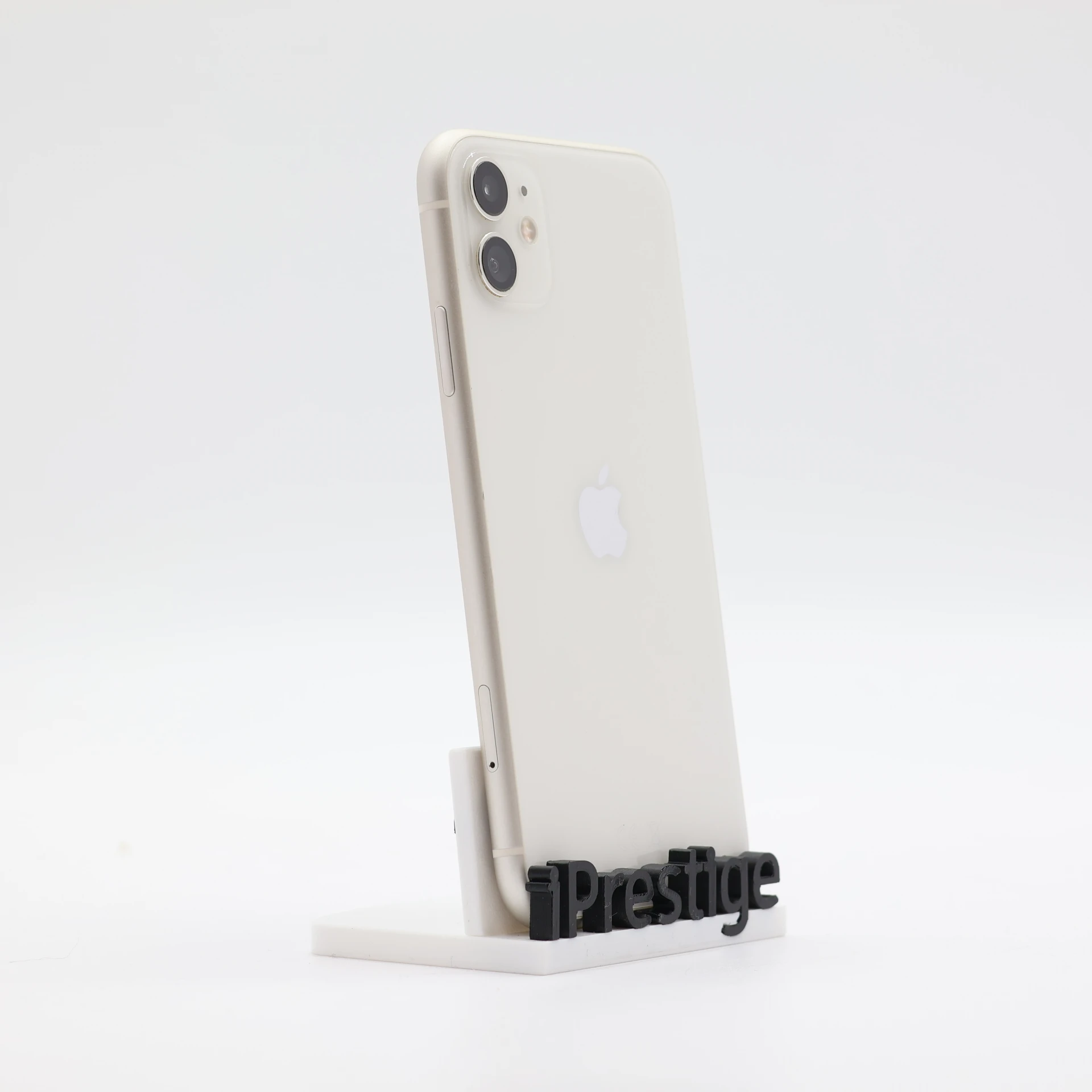 + Ajándékkal és 1 év garanciával! Felújított iPhone 11 128 GB White