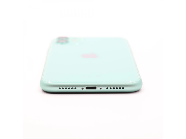 + Ajándékkal és 1 év garanciával! Felújított iPhone 11 128 GB Green