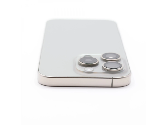 + Ajándékkal és 1 év garanciával! Felújított iPhone 15 Pro 128 GB Natural Titanium