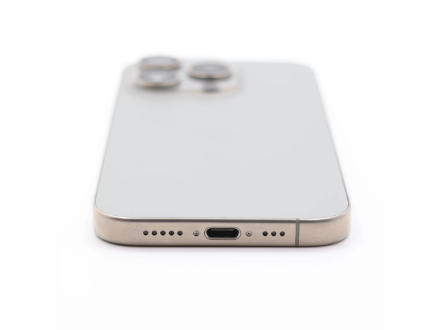 + Ajándékkal és 1 év garanciával! Felújított iPhone 15 Pro 128 GB Natural Titanium