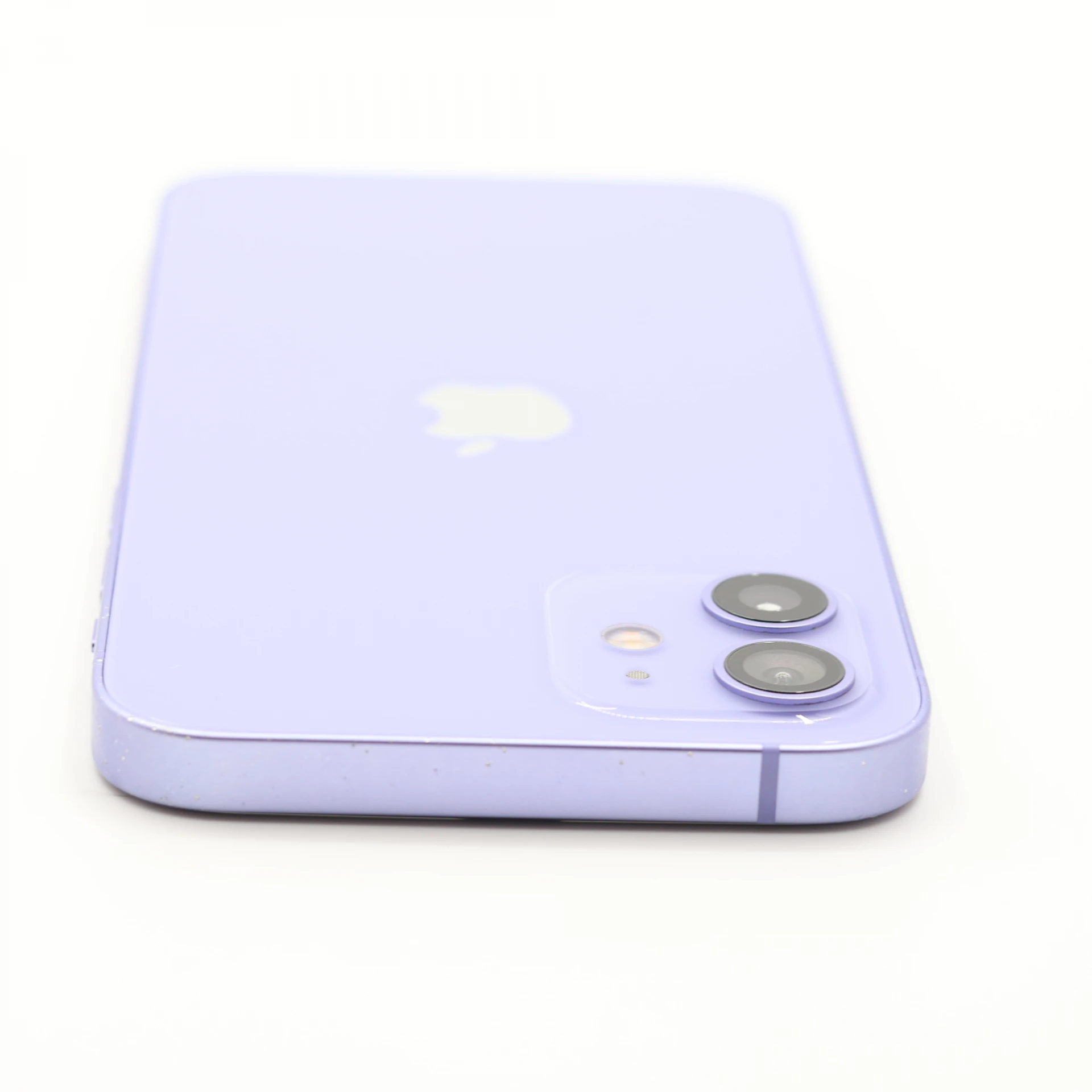 + Ajándékkal és 1 év garanciával! Felújított iPhone 12 64 GB Purple