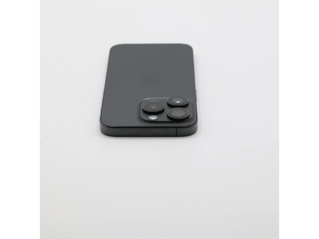 + Ajándékkal és 1 év garanciával! Felújított iPhone 15 Pro 128 GB Black Titanium