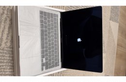 MacBook Pro M1 (13”, 8GB/256GB, 88% akkumulátor)