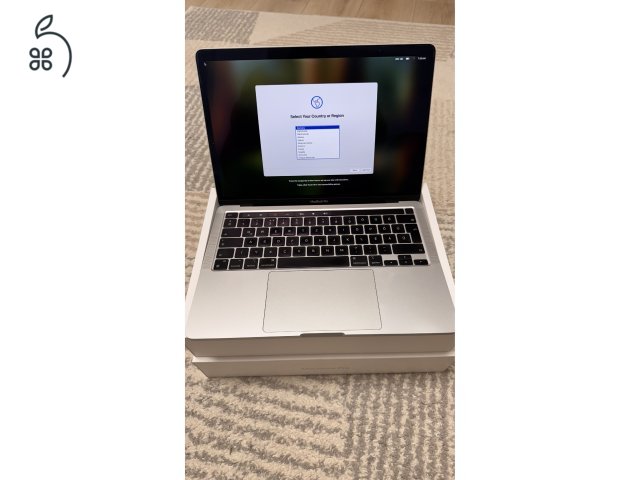 MacBook Pro M1 (13”, 8GB/256GB, 88% akkumulátor)