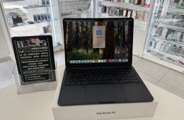 MacBook Air M3 13