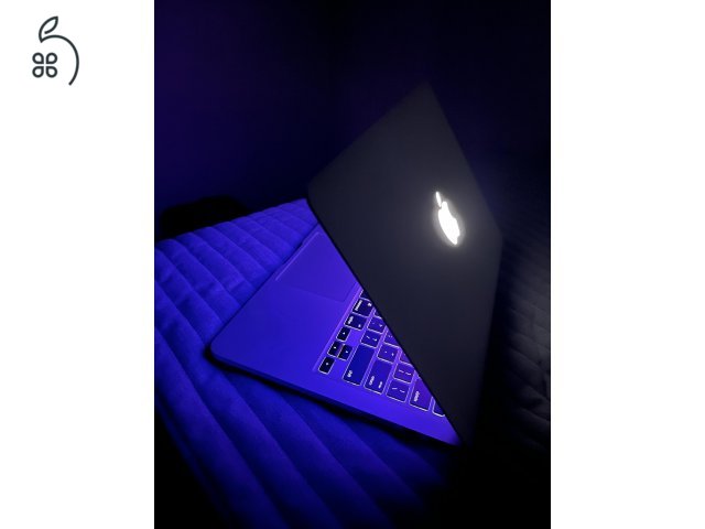 MacBook Pro 13