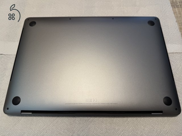 Apple MacBook Pro 13