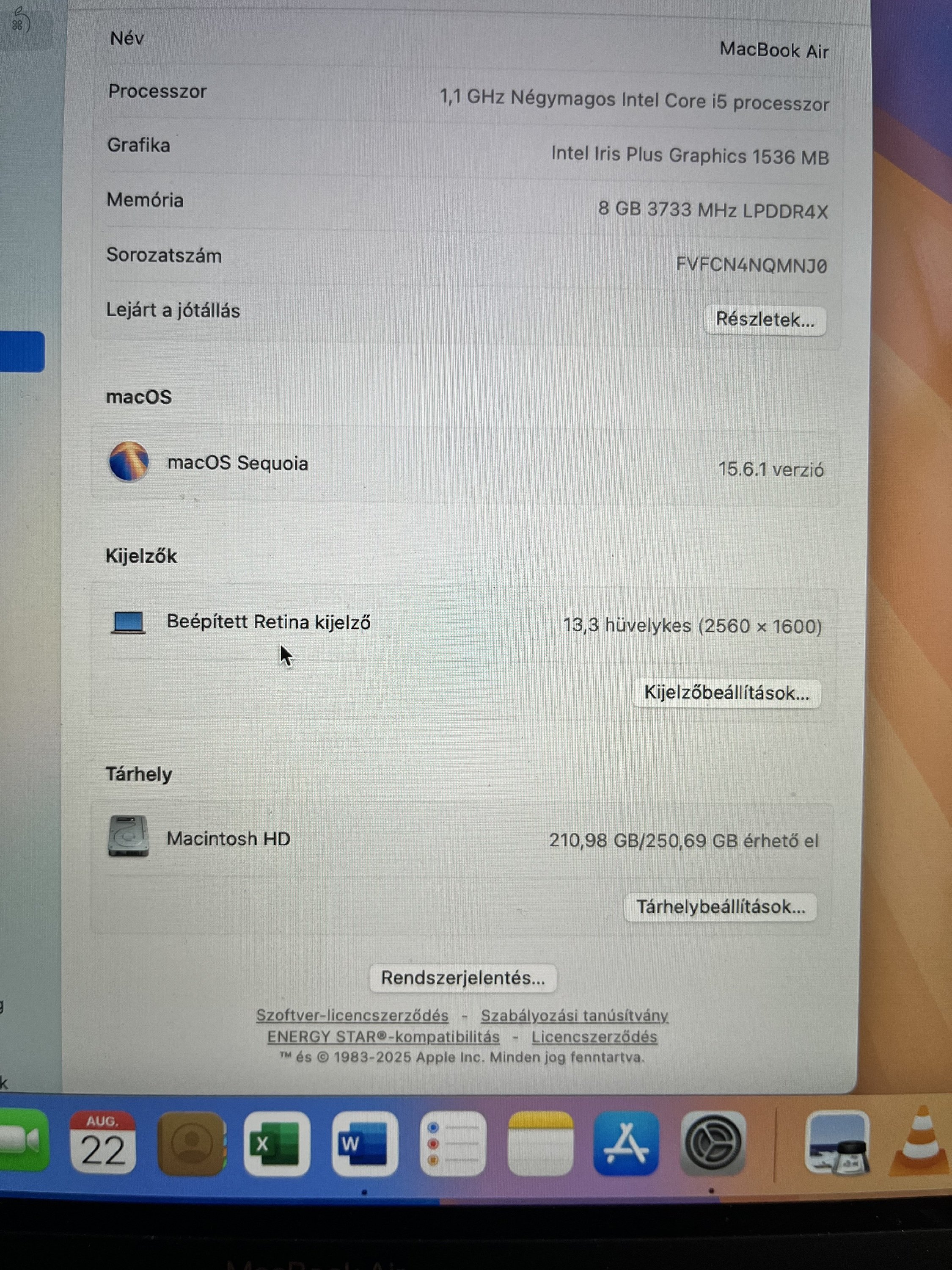 MacBook air 13,3 4 mag, i5, 8gb, 250 Gb, 2020.