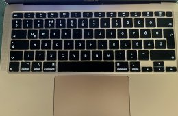 MacBook air 13,3 4 mag, i5, 8gb, 250 Gb, 2020.