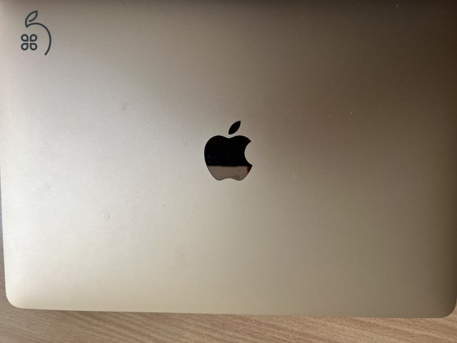 MacBook air 13,3 4 mag, i5, 8gb, 250 Gb, 2020.