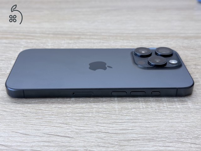 Újszerű iPhone 15 Pro 128 GB kék titán, független