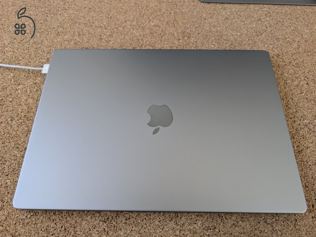 MacBook Pro 16-inch M1 Pro 16GB 512GB SSD - Magyar billentyűzet - Space Gray/asztroszürke - doboz