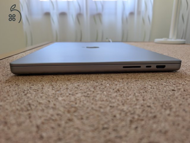 MacBook Pro 16-inch M1 Pro 16GB 512GB SSD - Magyar billentyűzet - Space Gray/asztroszürke - doboz
