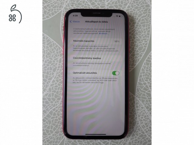 Iphone XR, piros