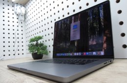 Apple Macbook 16 M1 Pro - 2021 - Használt, szép állapot