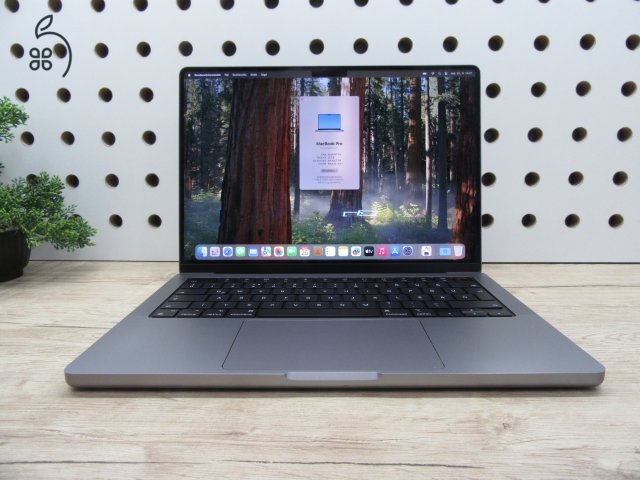 Apple Macbook 14 M1 Pro - 2021 - Használt, karcmentes