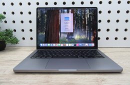 Apple Macbook 14 M1 Pro - 2021 - Használt, karcmentes