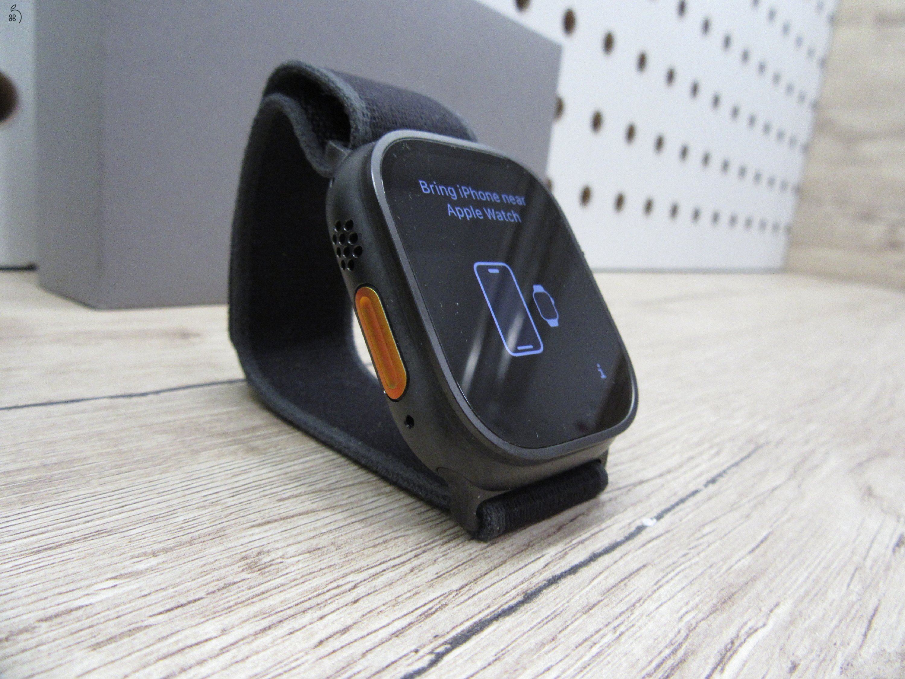 Apple Watch Ultra 2 – Sportokra tervezve, prémium dizájnnal – 49 mm – Használt, karcmentes – 3 hónap garanciával