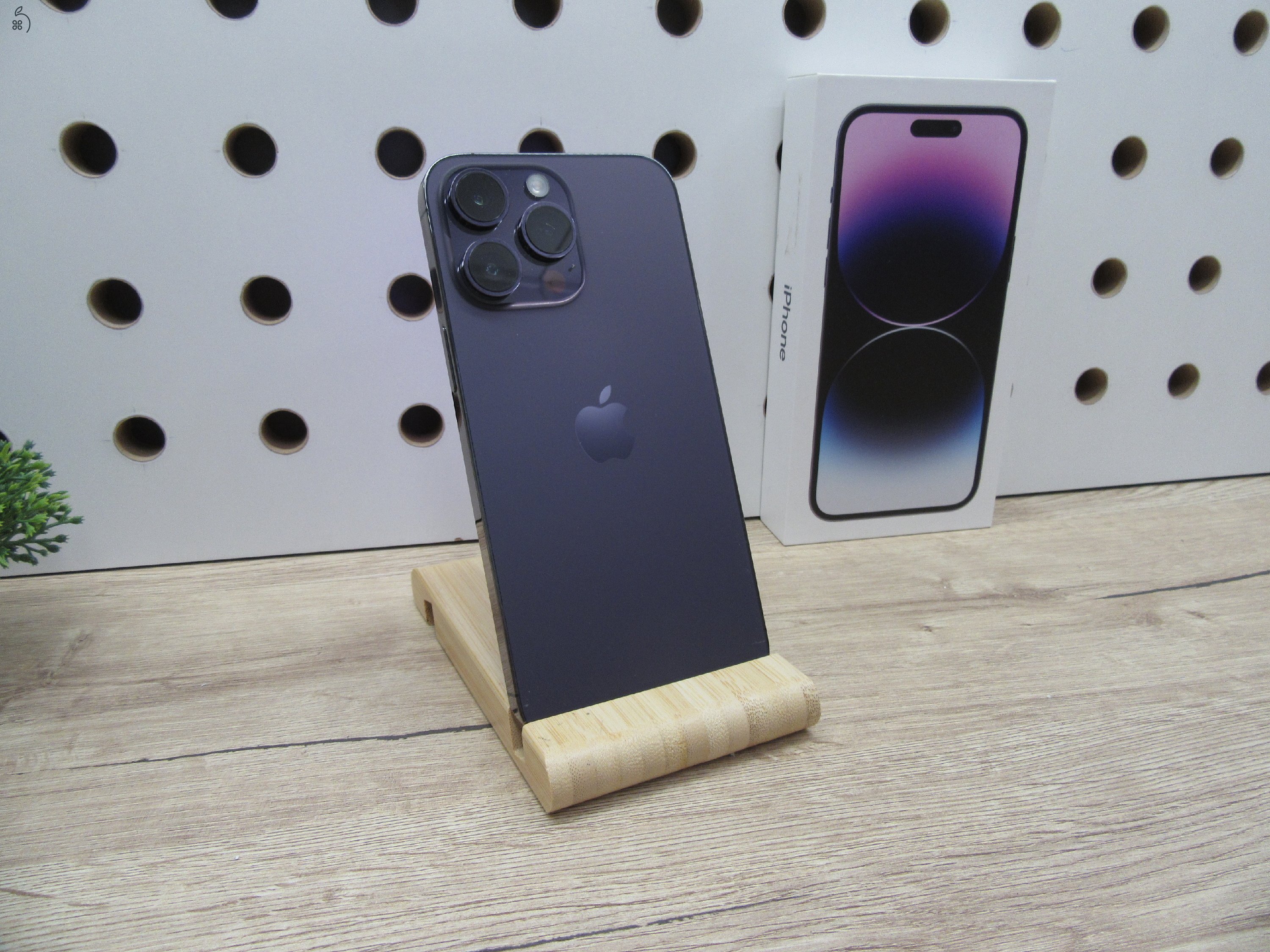 Apple iPhone 14 Pro Max – Stílusos erő, Pro kamera rendszerrel – 128 GB – Használt, karcmentes – 3 hónap garanciával