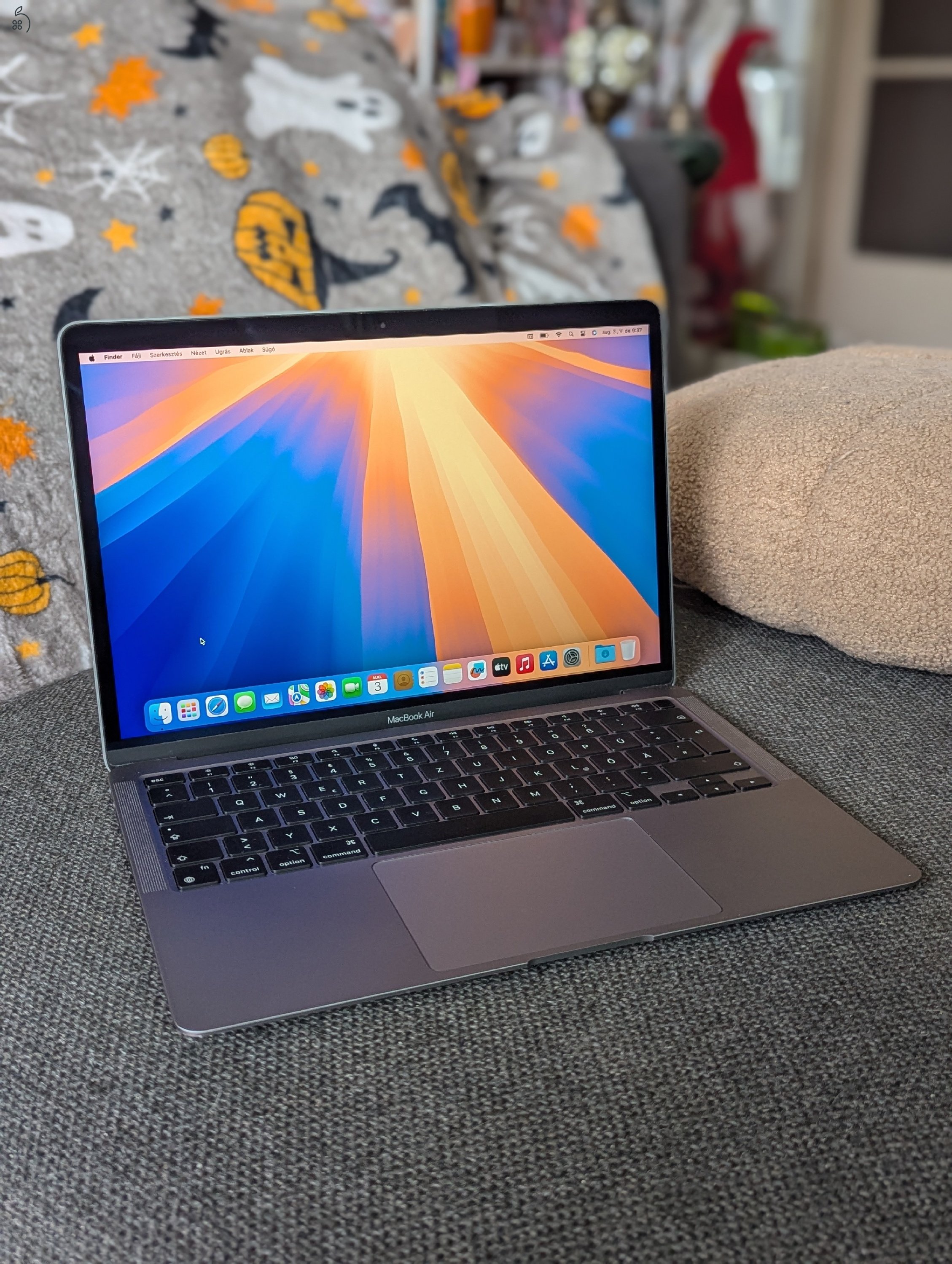 MacBook Air M1 mint az új