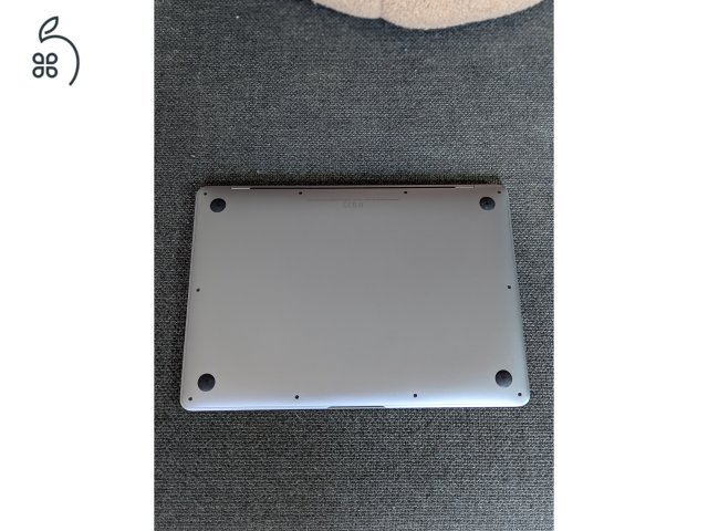 MacBook Air M1 mint az új