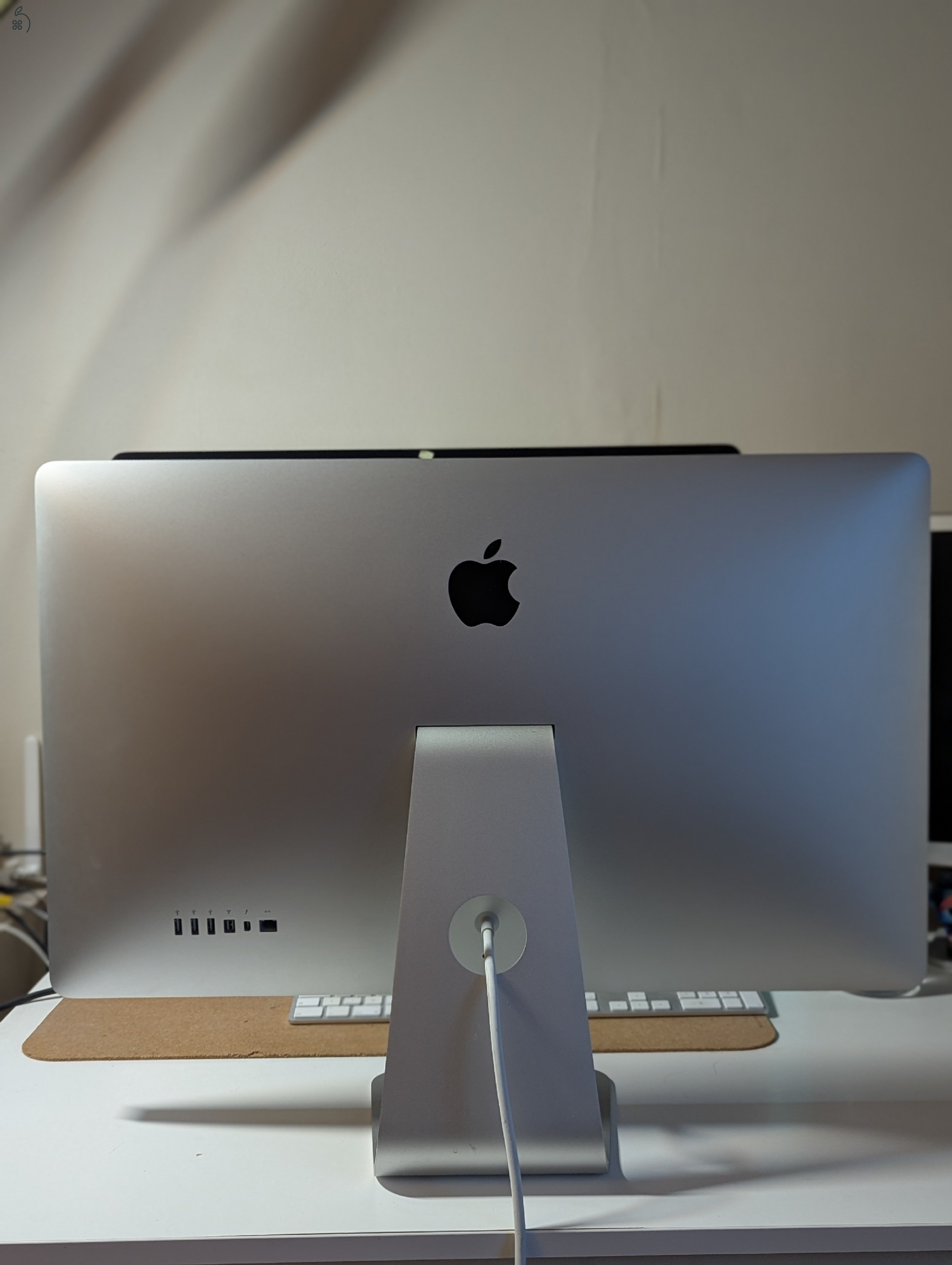 Thunderbolt Display 27
