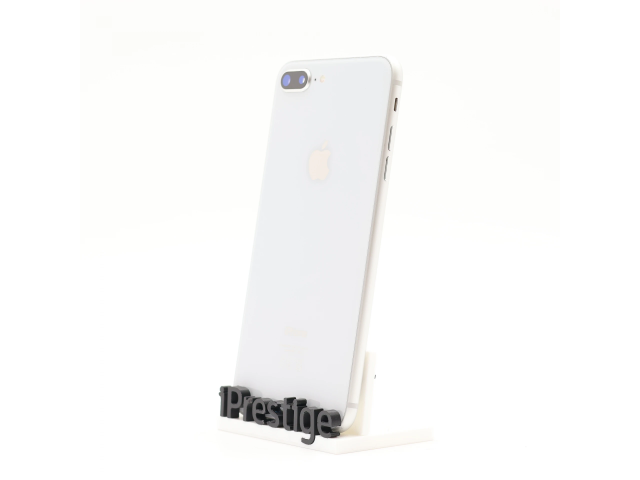 + Ajándékkal és 1 év garanciával! Felújított iPhone 8 Plus 64 GB Silver