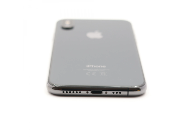 + Ajándékkal és 1 év garanciával! Felújított iPhone XS 64 GB Space Gray