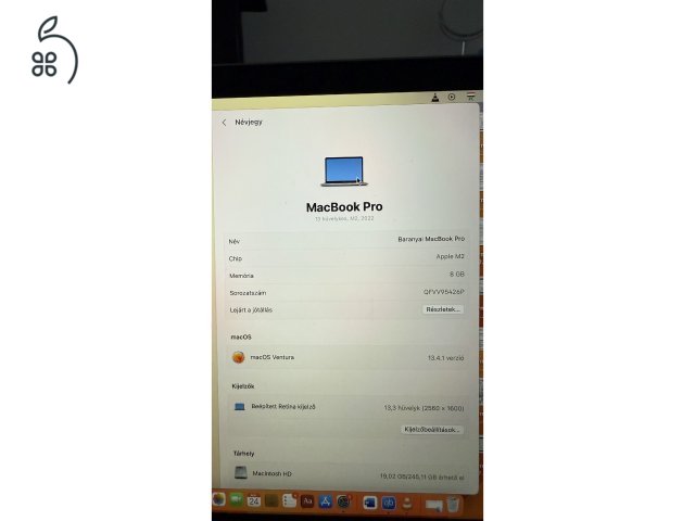 MacBook Pro M2