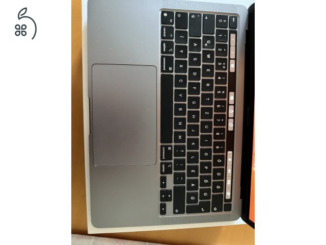 MacBook Pro M2