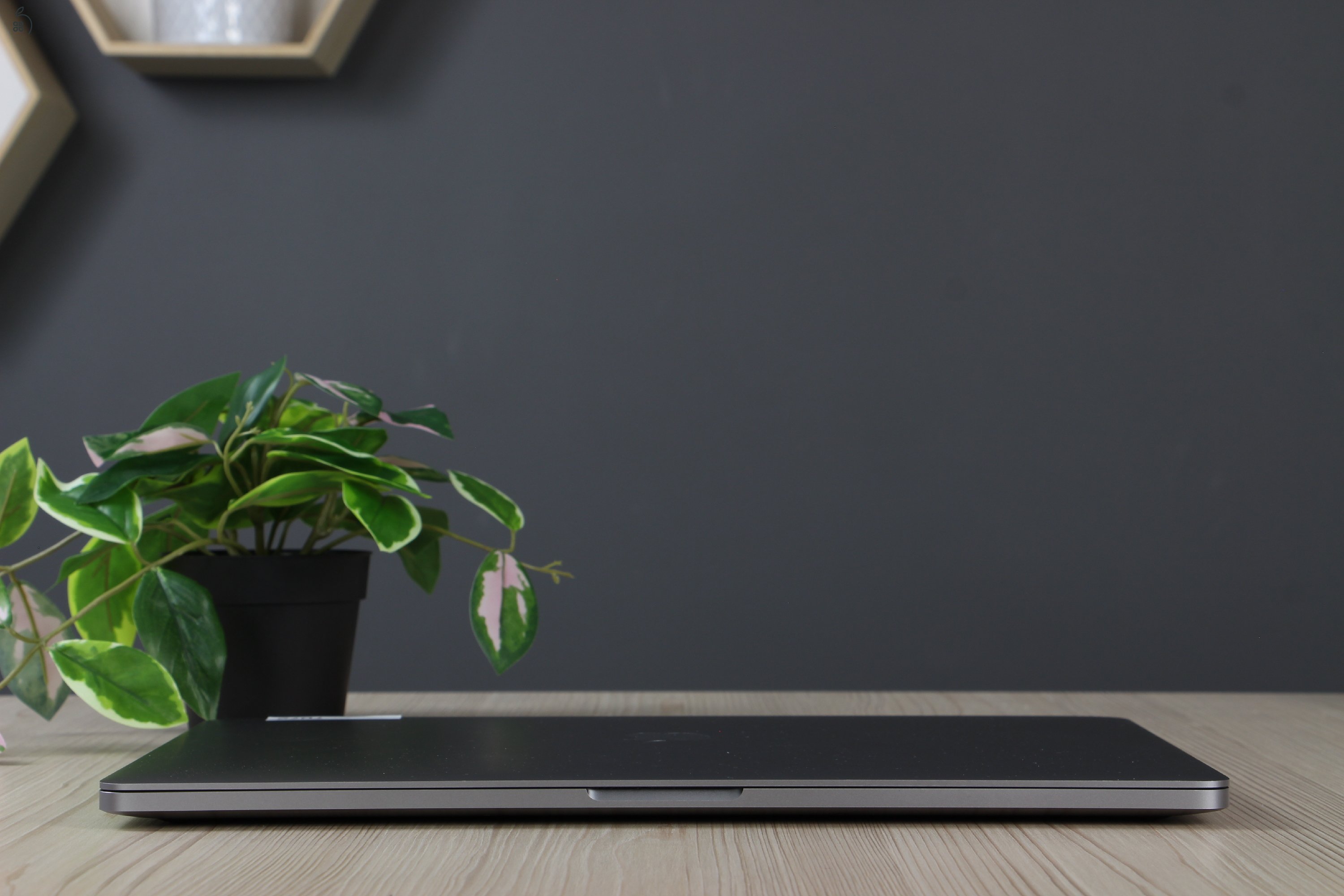 Apple Macbook Pro 16