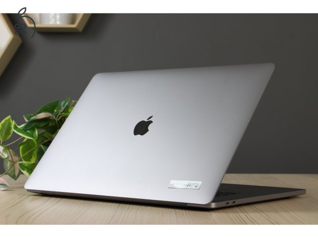 Apple Macbook Pro 16