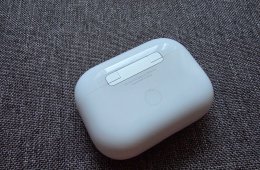 AirPods Pro 2.gen (USB C + MagSafe)