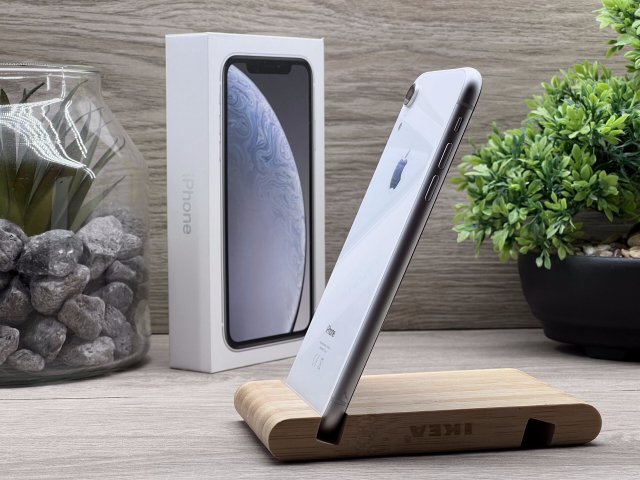 Hibátlan iPhone XR White 64GB 2 ÉV Garanciával Számlával