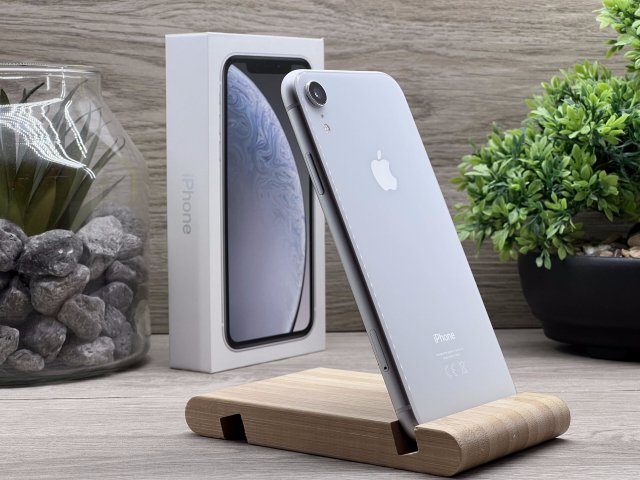 Hibátlan iPhone XR White 64GB 2 ÉV Garanciával Számlával
