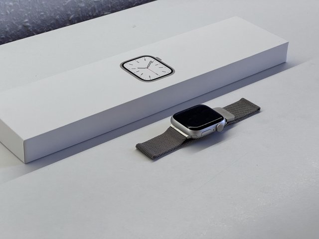 Hibátlan Apple Watch S7 Starlight 41mm 2 ÉV Garanciával Számlával