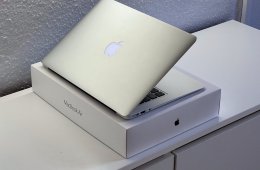 Hibátlan MacBook Air 2017 13 128GB 2 ÉV Garanciával Számlával