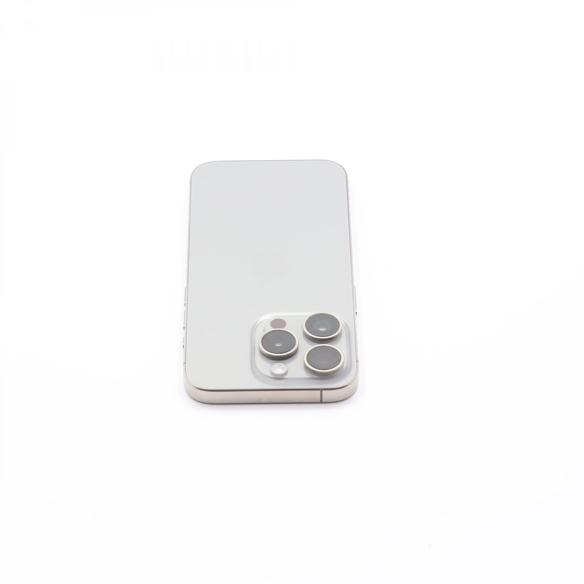 + Ajándékkal és 1 év garanciával! Felújított iPhone 15 Pro 128 GB Natural Titanium