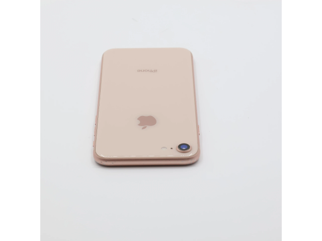 1 év garanciával! Felújított iPhone 8 64 GB Rose Gold
