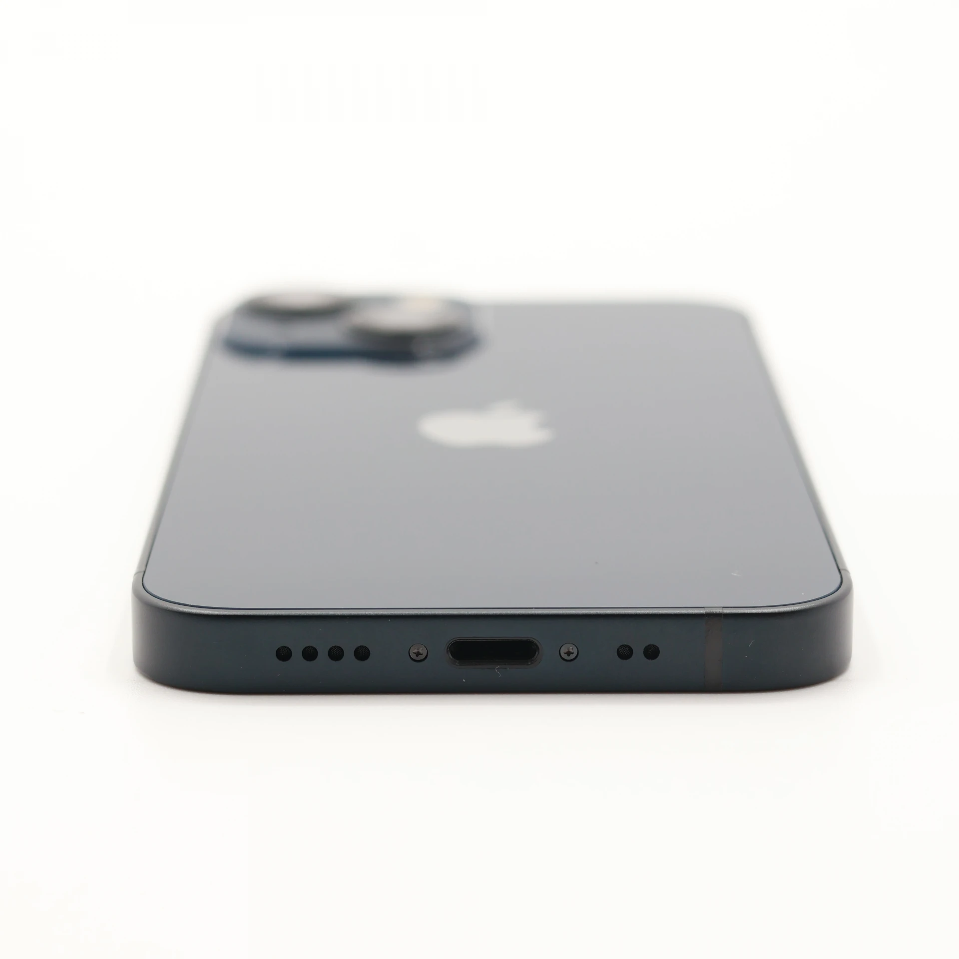 + Ajándékkal és 1 év garanciával! Felújított iPhone 13 Mini 256 GB Midnight